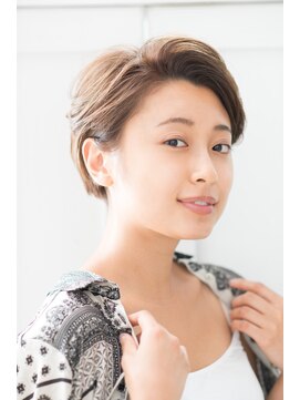 リル 8F 銀座(Rire) 【Rire-リル銀座-】グラマラスなひし形ショートボブ