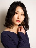 黒髪×無造作くせ毛風波ウェーブのゆるふわボブディ