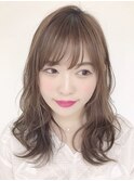 小顔おくれ毛ミルクティーベージュ