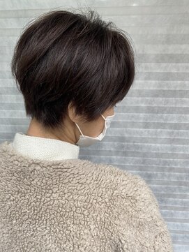 ミント(mint.) 大人可愛いすっきりショート!柔らか縮毛矯正!十条!