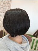 大人前下がりボブ