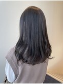 アッシュ系カラーロング