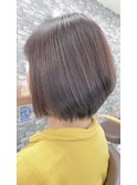 大人可愛い30代40代50代黒髪前下がりショートボブ丸みショート