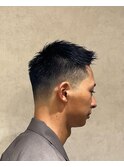 ツーブロ黒髪刈り上げワイルドアップバング