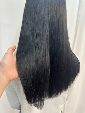 ミョンシル ブルーブラック-フェイスウルフ