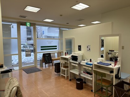 百色 八戸店の写真