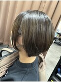ショートボブ