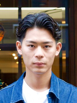 ザバーバー 渋谷(THE BARBER) フェザーパーマ+ツーブロックカット