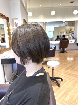 コワファースト させぼ五番街店(COIFF1RST) ショートボブ