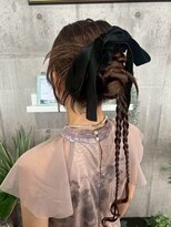 ディアーバイラポールヘア(Dear by RAPPORT HAIR)&nbsp;編みおろし×シニヨン　ミックスアレンジ