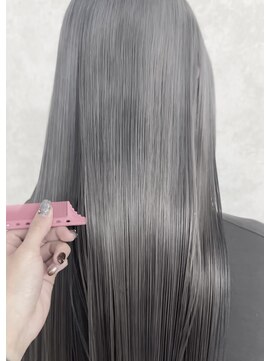 グレーシルバー