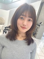 エミュ 表参道 青山(emu)&nbsp;ミディアムレイヤーハッシュカット小顔表参道