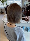 ミルクティーグレージュ