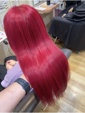 フェリエットバイビークール(feliette by Be-COOL) 【feliette】艶レッド×ロングストレート
