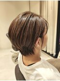 大人の美バランスのひし形ショートカットスタイル