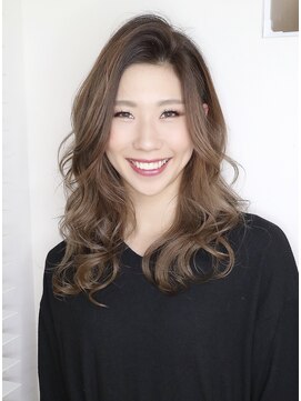 ダルシット(dulcet★★★) 【★★★】レイヤーを生かした大人かきあげバング