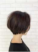 20代30代襟足スッキリ前下がり小顔ショートボブ