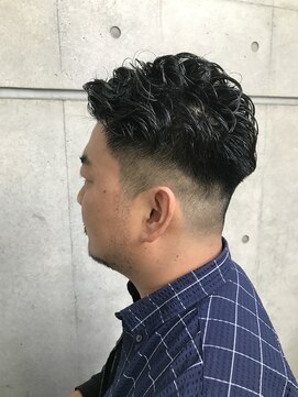 アグ ヘアー グスマン 西永福店(Agu hair guzman) 大人格好良刈り上げ×パーマ