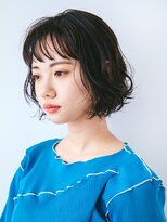 オト(Oto) ニュアンスカールの前下がりボブ