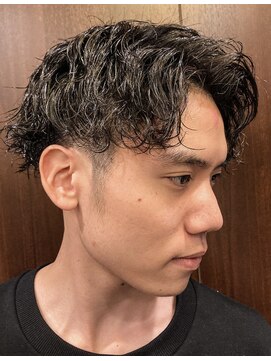 ヒロギンザ 御茶ノ水店(HIRO GINZA) アップバングツイストスパイラルパーマ