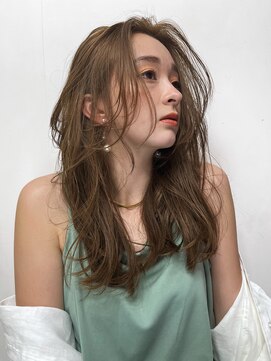 ラマナ(Lamana) ふんわり動くレイヤースタイル