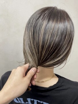 ヴィフ 大船(VIF) 結んでも可愛いハイライト/復活カラー/グレージュ/アッシュ/大船