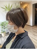 大人ショート　白髪染めでもしっかり艶々に