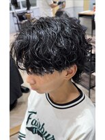 レイズ 名古屋(RAYS) 波巻きスパイラルマッシュウルフセンターパートパーマ