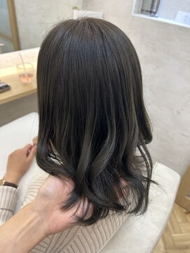 エクラートリアーラ 藤沢店(ECLART Reala) オリーブベージュ