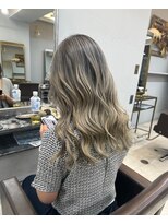 オズ 郡山桑野店(OZ) イメチェンハッシュカットフルバング似合わせレッドブラウン