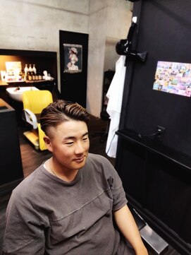 カパリリ(KaPaLiLi) ツーブロックヘア