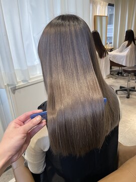 イル 大阪淀屋橋(i'll) 髪質改善ストレート