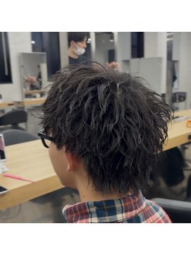 ブラック 渋谷(BLUCK) ルーズショートパーマ