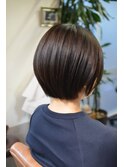ショートボブ