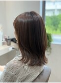 外ハネレイヤー　ピンクベージュカラー