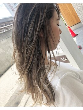 フィゼル 福島店(fizelle) お洒落ハイライト＊グレージュ＊いけもとみお