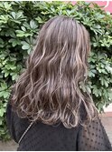 ハイライト×透明感×筋感フルハイライト×グレージュカラー
