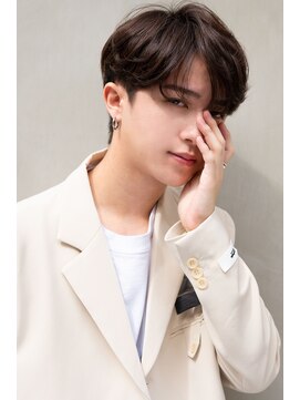 トレイル バイ ローバー(trail by ROVER) ナチュラルなセンターパートマッシュ