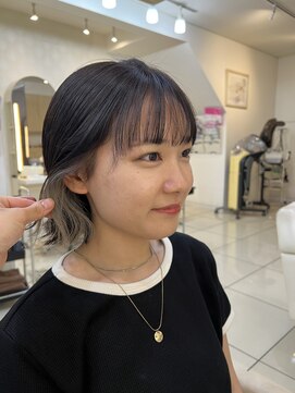 フレア(FLAiR) ２０代３０代大人可愛いイヤリングカラー／切りっぱなしボブ