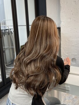 ブレンド 渋谷(BLend) 黒髪ボブルフネビージュ小顔ワンレンスペインカール