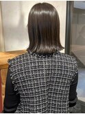ダークカラー オリーブグレージュ 外ハネミディアム