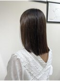 ミディアム×ストレート仕上げ