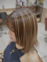 ノーム 横浜(NORM)&nbsp;ハイライトベージュ系カラー