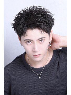 リップス 立川(LIPPS) ツーブロック 刈り上げ ショート スパイキー