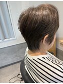 美シルエットの上品ミセスショート