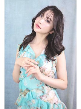 アッシュ 鷺沼店(Ash) ゆるふわロング × シースルーバング