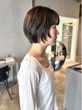 イトシテ レイヤーショートボブ　【鎌田隆雅】