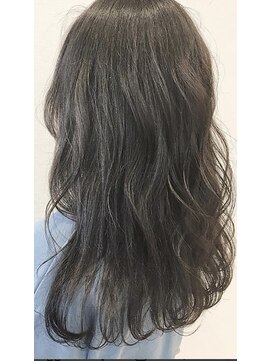 アミル(AMIL) パーマスタイル