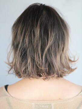 ジュール サウス 新宿南口(Joule South) バレイヤージュ　グレージュ　[新宿]