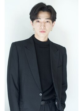 コンティニュー オモテサンドウ(CONTINUE OMOTESANDO) CONTINUE(表参道)大人気ヘア！ナチュラルセンターパート